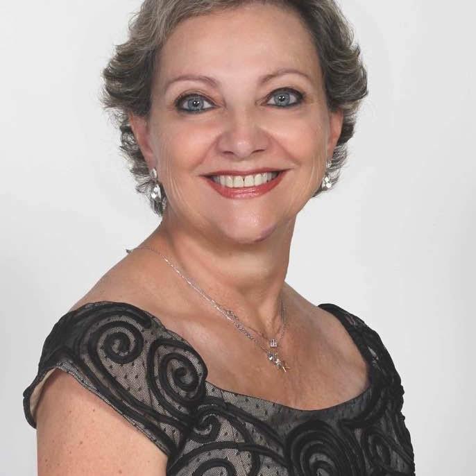 Lucia Teixeira